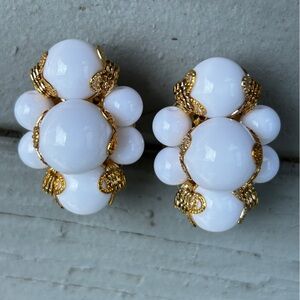Vintage QVC Joan Rivers Sophisticated omega back Earrings - White -